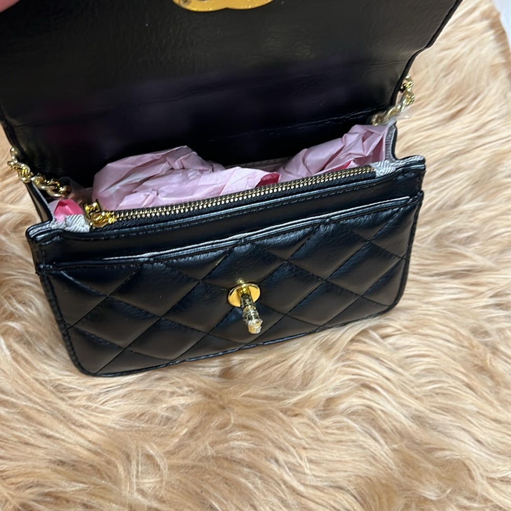 New❤️ Black Quilted Leather Bag( not authentic) no return - Picture 8 of 17